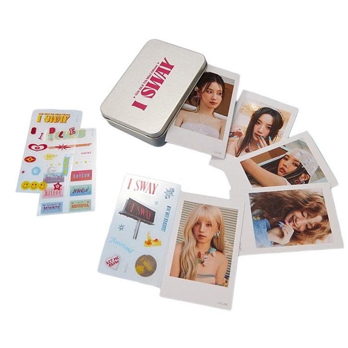 g-idle-tin-case-polaroid-set-